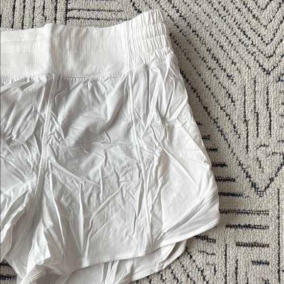 Lulu Lemon Shorts - Picture 5 of 6